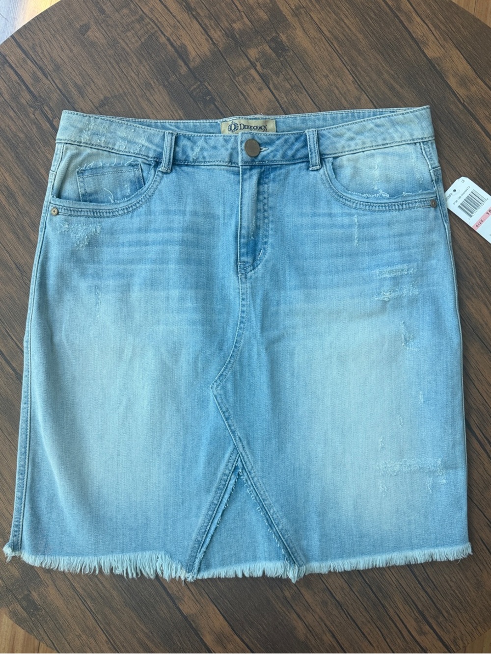 NWT Democracy Light Wash Distressed Denim Skirt Raw Hem Size 10